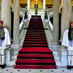 Πολιτικό πόκερ με την προεδρική εκλογή