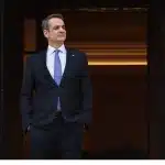 Τα δύο σενάρια για τον ανασχηματισμό – Οι εισηγήσεις που δέχεται ο Κυριάκος Μητσοτάκης και τα πρόσωπα που αναμένεται να μετακινηθούν