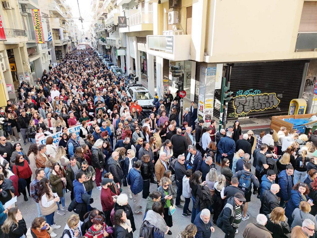 ΔΕΙΤΕ ΦΩΤΟ: Η συγκέντρωση της Πάτρας για τα Τέμπη από ψηλά