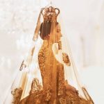 Ο κόσμος της Haute Couture σε μια εκθαμβωτική έκθεση στο Παρίσι