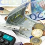 Ασφαλιστικές εισφορές: Μέχρι τέλος του μήνα οι ελεύθεροι επαγγελματίες θα πρέπει να έχουν κάνει δήλωση στον ΕΦΚΑ