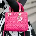 Το χρυσό deal του ενός φράγκου – Πήρε την Dior από τα σκουπίδια, έγινε ο πλουσιότερος άνθρωπος της γης