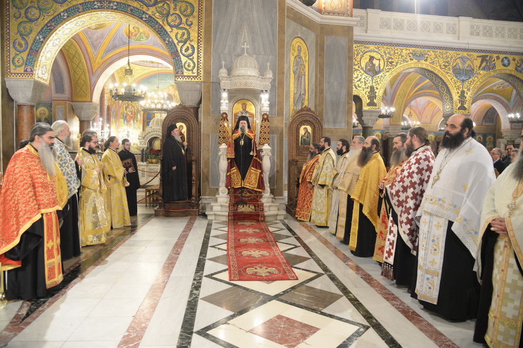 ΦΩΤΟ: Η 45η επέτειος της Επανακομιδής του Σταυρού του Αποστόλου Ανδρέου στην Πάτρα - ΦΩΤΟ