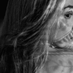 Nατάσσα Μποφίλιου: Η γνωστή τραγουδίστρια όπως δεν την έχετε ξαναδεί – Ποζάρει topless