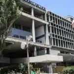 ΠΑΤΡΑ: Παράνομος ο 3ος όροφος του παλιού σεισμόπληκτου Λιμεναρχείου