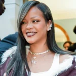 Η Rihanna αποκάλυψε πως δεν ήπιε αλκοόλ ένα χρόνο σε εορταστικό post για το 2025 - «Νέα χρονιά, νέος εαυτός»