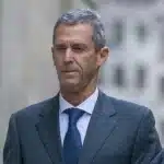 Ένταλμα σύλληψης σε βάρος του Μπένι Στάινμετζ μετά την απόφαση του Συμβουλίου Εφετών να εκδοθεί στη Ρουμανία