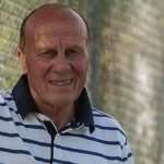 Για τρίτο 24ωρο στη ΜΕΘ ο Μίμης Δομάζος