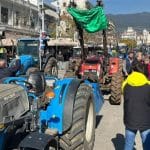Καλαμάτα - Αγρότες: Πορεία με τρακτέρ στο κέντρο της πόλης (εικόνες)