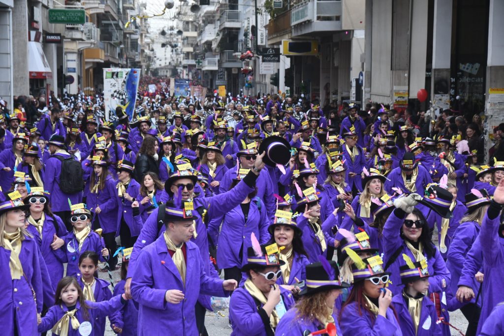 ΠΑΤΡΙΝΟ ΚΑΡΝΑΒΑΛΙ: Δείτε δεκάδες νέες φωτογραφίες από την παρέλαση των μικρών