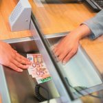 Γιατί οι τράπεζες στρέφονται τώρα στη λιανική