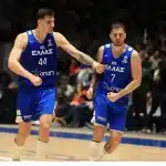 Τσεχία – Ελλάδα 89-93: Ο Τολιόπουλος «υπέγραψε» την πρόκριση στο Ευρωμπάσκετ 2025