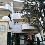 Οι «Πυρήνες Άμεσης Δράσης» ανέλαβαν την ευθύνη για την επίθεση με γκαζάκια στην οικία της Ε. Βόζεμπεργκ στη Βάρκιζα