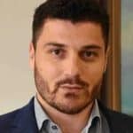 Είναι ο λαϊκός παράγοντας ηλίθιε