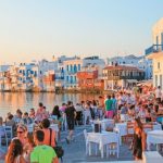 ΙΝΣΕΤΕ: Στα 21,75 δισ. ευρώ οι τουριστικές εισπράξεις του 2024 – Η πρώτη εκτίμηση και για το 2025
