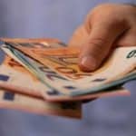 Έρχεται νέο κρατικό επίδομα ύψους 300 ευρώ-Ποιους αφορά και πώς θα δοθεί