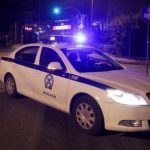 Εξερράγη μηχανισμός με γκαζάκια σε είσοδο πολυκατοικίας στη Βάρκιζα