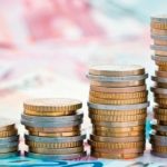 Προϋπολογισμός: Πρωτογενές πλεόνασμα €1,98 δισ. τον Ιανουάριο – Αύξηση 5,6% στα φορολογικά έσοδα (οριστικά στοιχεία)