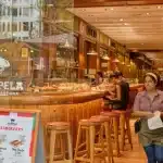 Ισπανία: Η εργασιακή εβδομάδα μειώνεται στις 37,5 ώρες