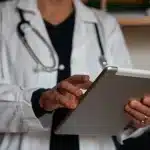 Ξεκινούν αύριο τα sms για τον δωρεάν καρδιολογικό έλεγχο – Ποιοι θα τα λάβουν