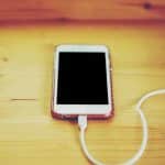 Σχέδιο για iPhone χωρίς καλώδια – Πώς θα γίνεται η φόρτιση