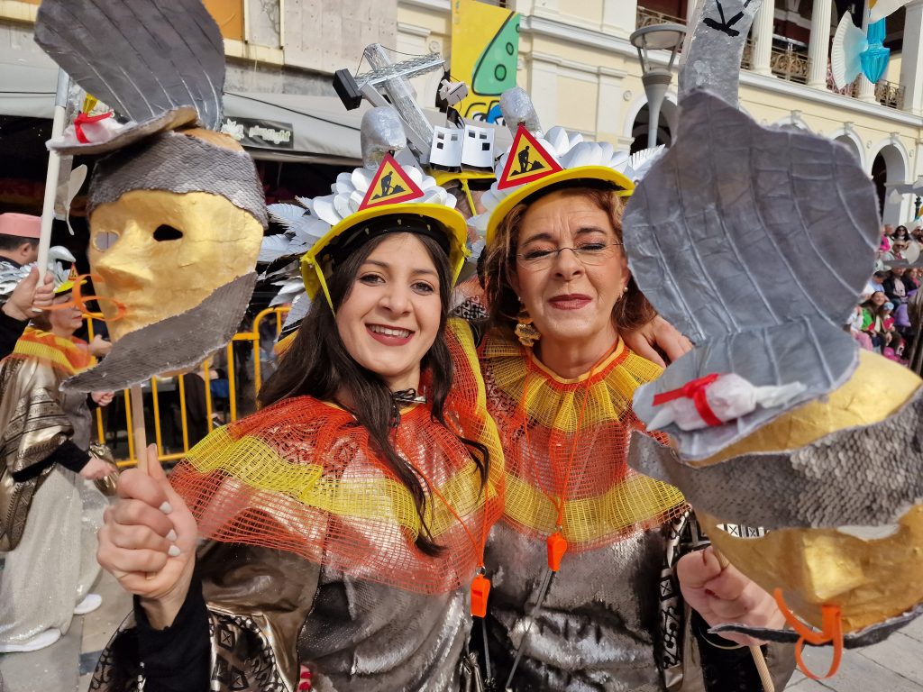 ΔΕΙΤΕ ΦΩΤΟ του FLAMIS.GR απο την μεγάλη παρέλαση (νο 1)