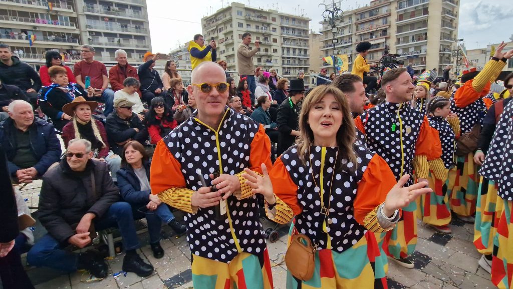 ΔΕΙΤΕ ΦΩΤΟ του FLAMIS.GR απο την μεγάλη παρέλαση (νο 1)