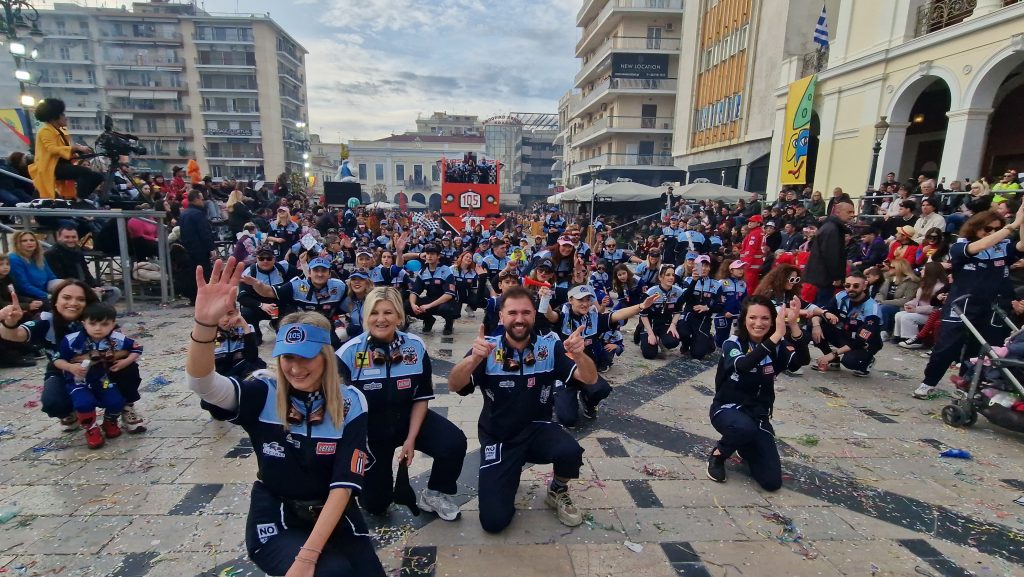 ΔΕΙΤΕ ΦΩΤΟ ΤΟΥ FLAMIS.GR από τη μεγάλη παρέλαση (Νο 3)