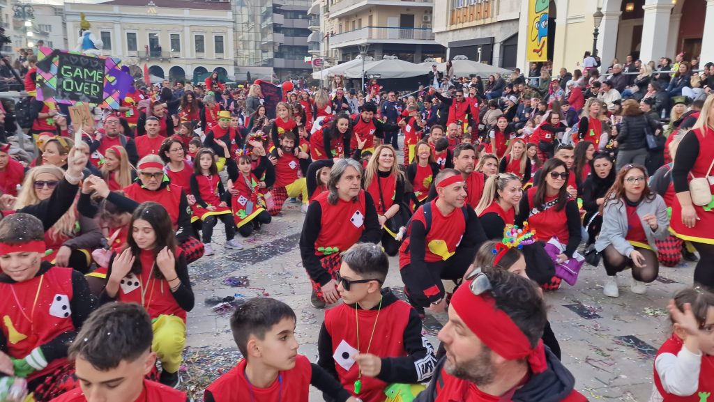 ΔΕΙΤΕ ΦΩΤΟ ΤΟΥ FLAMIS.GR από τη μεγάλη παρέλαση (Νο 3)