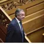 Βουλή: Ποιοι ήταν οι 3 βουλευτές της Νέας Δημοκρατίας που χειροκρότησαν τον Αντώνη Σαμαρά