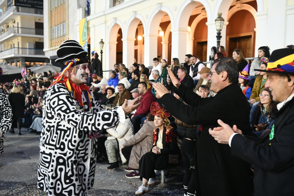 ΔΕΤΕ ΦΩΤΟ: Το Καρναβάλι του Κώστα Πελετίδη