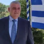 Γιάννης Λαϊνιώτης για το επίμαχο σύνθημα του Πολεμικού Ναυτικού: Μήπως έπρεπε να λένε στίχους ερωτικών τραγουδιών;