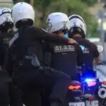 Πύργος: Άγρια επίθεση σε αστυνομικό – Ανήλικος τον γρονθοκόπησε στο πρόσωπο