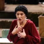 Καίτη Κωνσταντίνου: Η φιλόλογος που την κέρδισε η υποκριτική και οι παντοτινές φίλες της «Σωσώς» Μαρία Καβογιάννη και Υρώ Μανέ