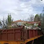 ΑΧΑΪΑ - ΔΕΙΤΕ ΦΩΤΟ: Οτι άχρηστο είχε στο σπίτι του... το άδειασε στο δρόμο