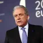 Να επεκταθούν οι αυξήσεις των μισθών και στους ενστόλους της Αστυνομίας, του Λιμενικού και της Πυροσβεστικής ζητά ο Δημήτρης Αβραμόπουλος