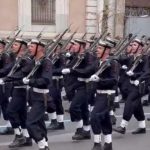 ΑΚΗΣ ΤΣΕΛΕΝΤΗΣ: Δείτε τι έγραψε για το σύνθημα των δοκίμων του Ναυτικού