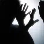 Άγριος ξυλοδαρμός 21χρονης σε νυχτερινό μαγαζί του Βόλου - Συνελήφθη 37χρονος