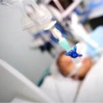 Λάρισα: Συγκρατημένα αισιόδοξοι οι γιατροί για το τρίχρονο αγοράκι που παρασύρθηκε από αυτοκίνητο
