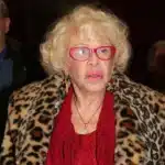 Αγγελική Ηλιάδη: Σε ρόλο «κυανόκρανου», θα κρατάει τα κλειδιά του σπιτιού της γιαγιάς της μέχρι να γίνει απογραφή της κληρονομιάς