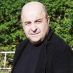 Μάρκος Σεφερλής: Ευτυχώς που ξέχασα να μεγαλώσω, χαίρομαι που παραμένω παιδί, έγραψε για τα 57α γενέθλιά του