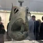 Στην Αρχαία Ολυμπία επέστρεψε η κεφαλή του γρύπα - Μπήκε στο μουσείο - ΦΩΤΟ