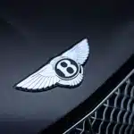 Bentley: Η απειλή των δασμών Trump πλανάται πάνω από την πολυτελή αυτοκινητοβιομηχανία