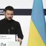 «Ο Πούτιν θα πεθάνει σύντομα, είναι γεγονός - Δεν πρέπει οι ΗΠΑ να τον βγάλουν από την απομόνωση» λέει ο Ζελένσκι