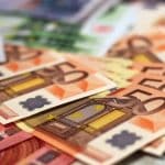 Καταθέσεις: Μείον €1 δισ. για τα νοικοκυριά