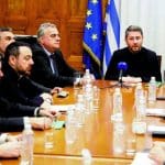 ΠΑΣΟΚ: Ασκήσεις ψυχραιμίας μετά τη διαγραφή