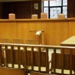 Αθώος κρίθηκε 48χρονος γιατρός που είχε καταδικαστεί για κακοποίηση της κόρης του