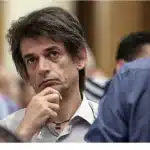 «Καρφιά» Καρανίκα κατά Τσίπρα: «Την ευφυΐα του την ξόδεψε στο πραξικόπημα και στην μετατροπή του ΣΥΡΙΖΑ σε παράγκα»