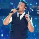 Νίκος Βέρτης: Θα τραγουδήσει για πρώτη φορά στο Ντουμπάι – Οι εξωφρενικές τιμές των εισιτήριων για τη συναυλία του
