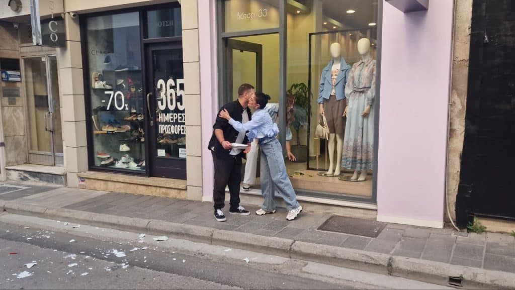 ΠΑΤΡΑ: Αναβιώνει το έθιμο της Παντάνασσας! ΔΕΙΤΕ ΦΩΤΟ ΚΑΙ ΒΙΝΤΕΟ! Ξεκίνησε για να... ακούν οι Εβραίοι της πόλης - ΝΤΟΚΟΥΜΕΝΤΑ